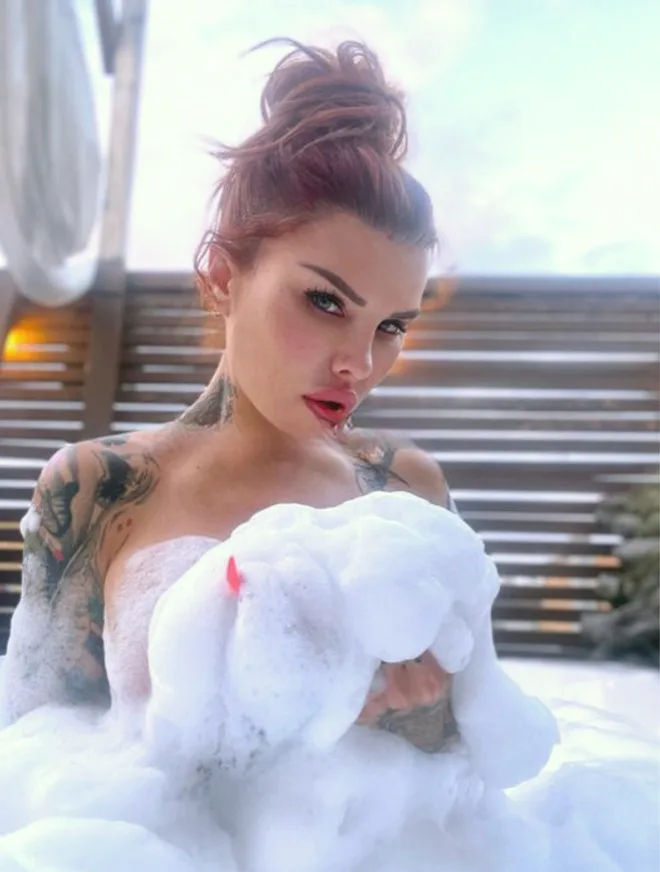 Billie Blows