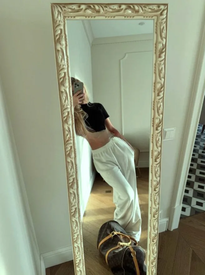 Alla