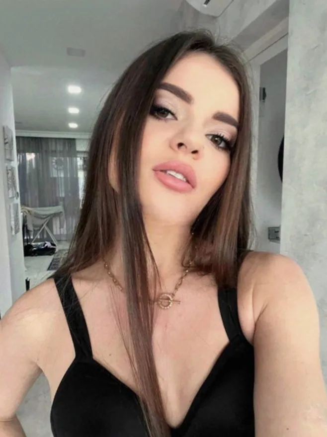 Lizi Vogue Pornstar