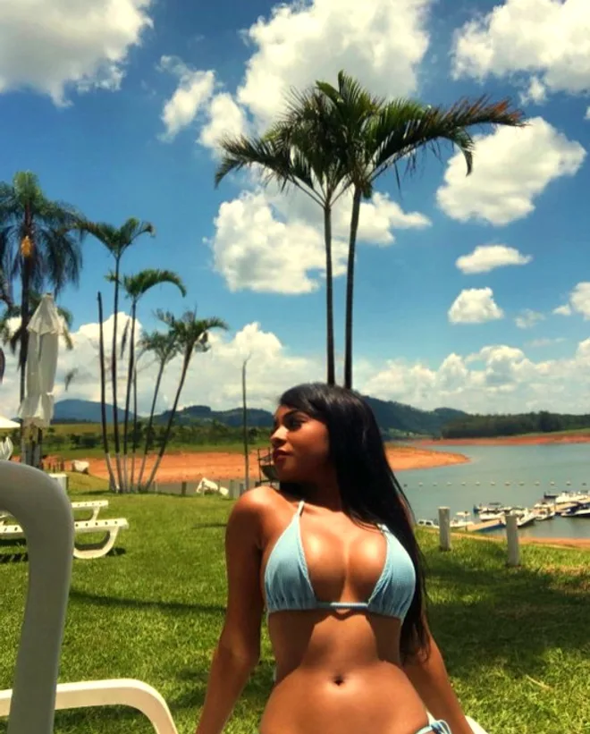 Aninha F