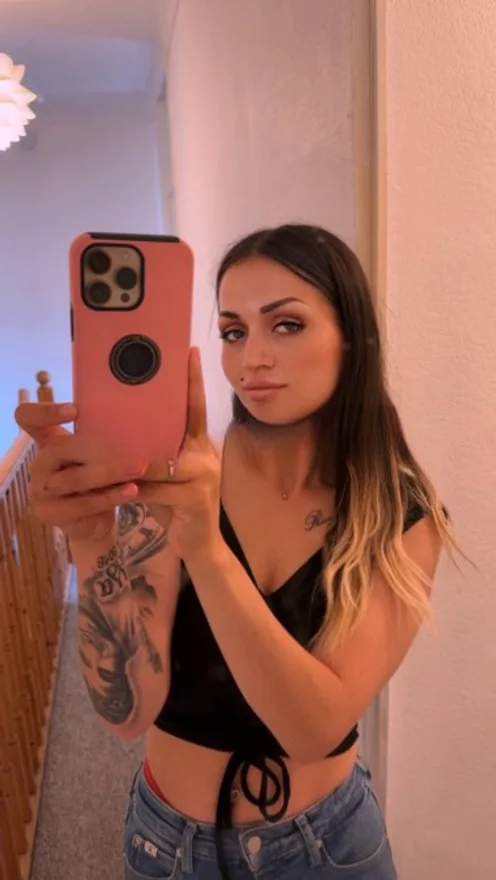 Evenela