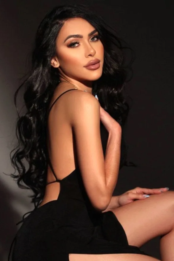 Nomira